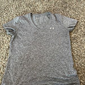 Women’s size small athletic shirt.